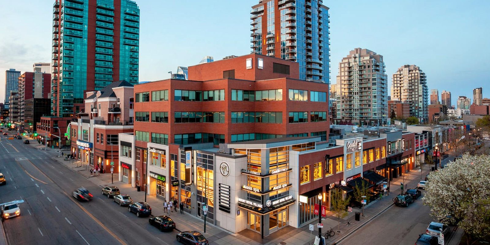 Mount Royal Village – 880 16 Avenue SW