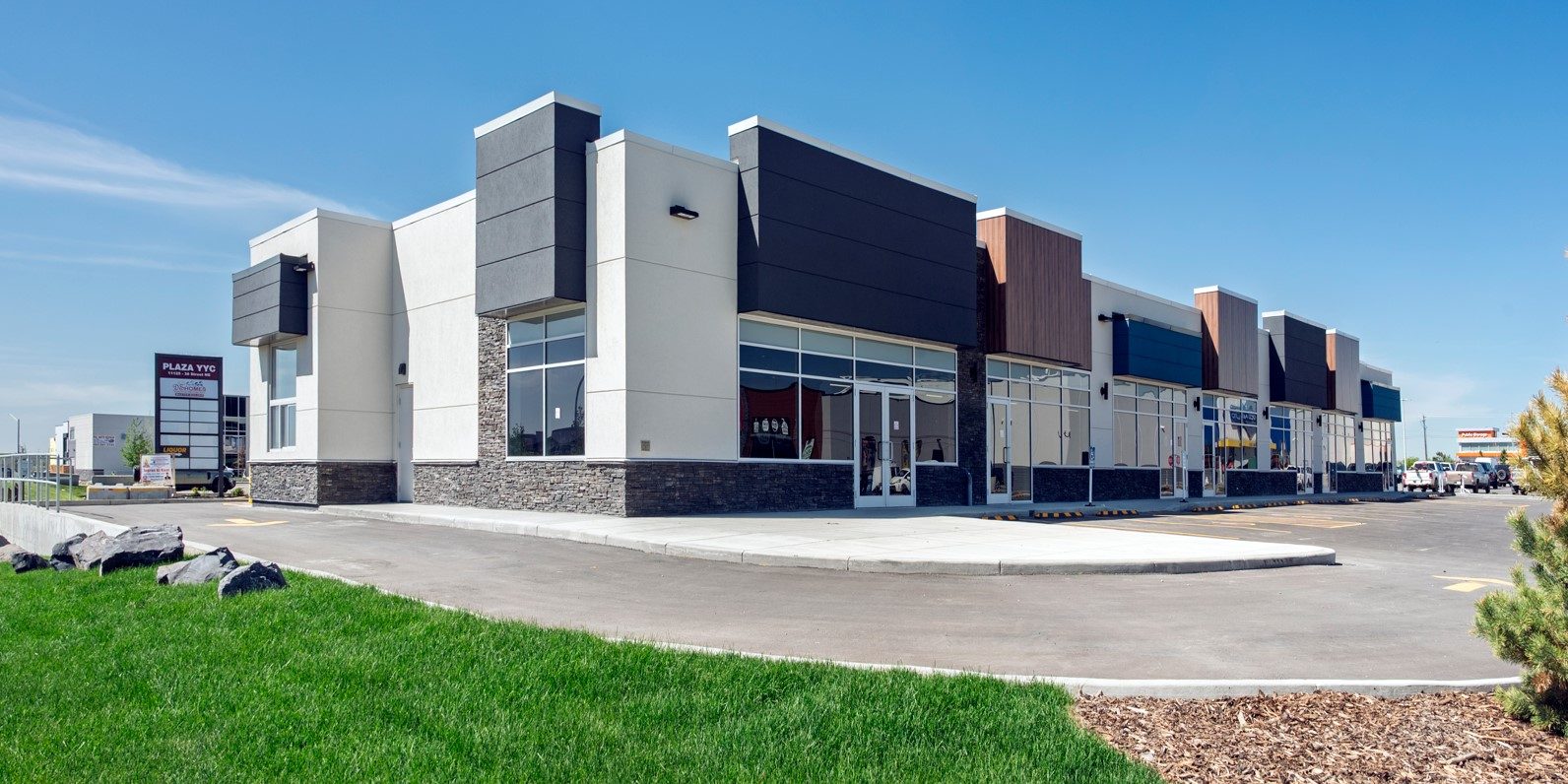 Jacksonport – 11281 38 Street NE