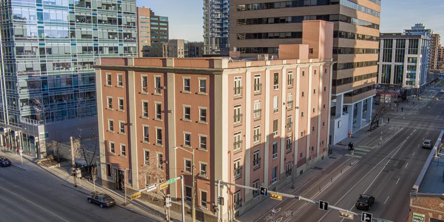 The_Hudson_Suite_405_000