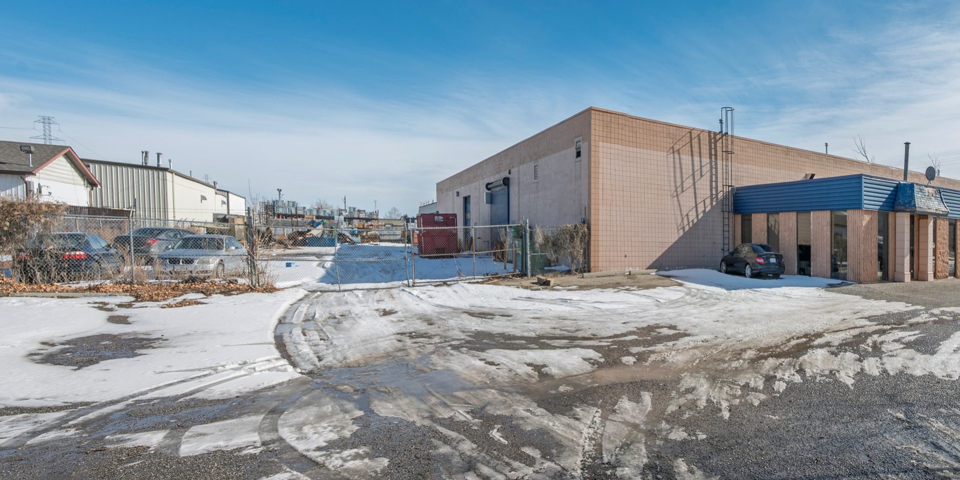 5316 36 Street SE_01